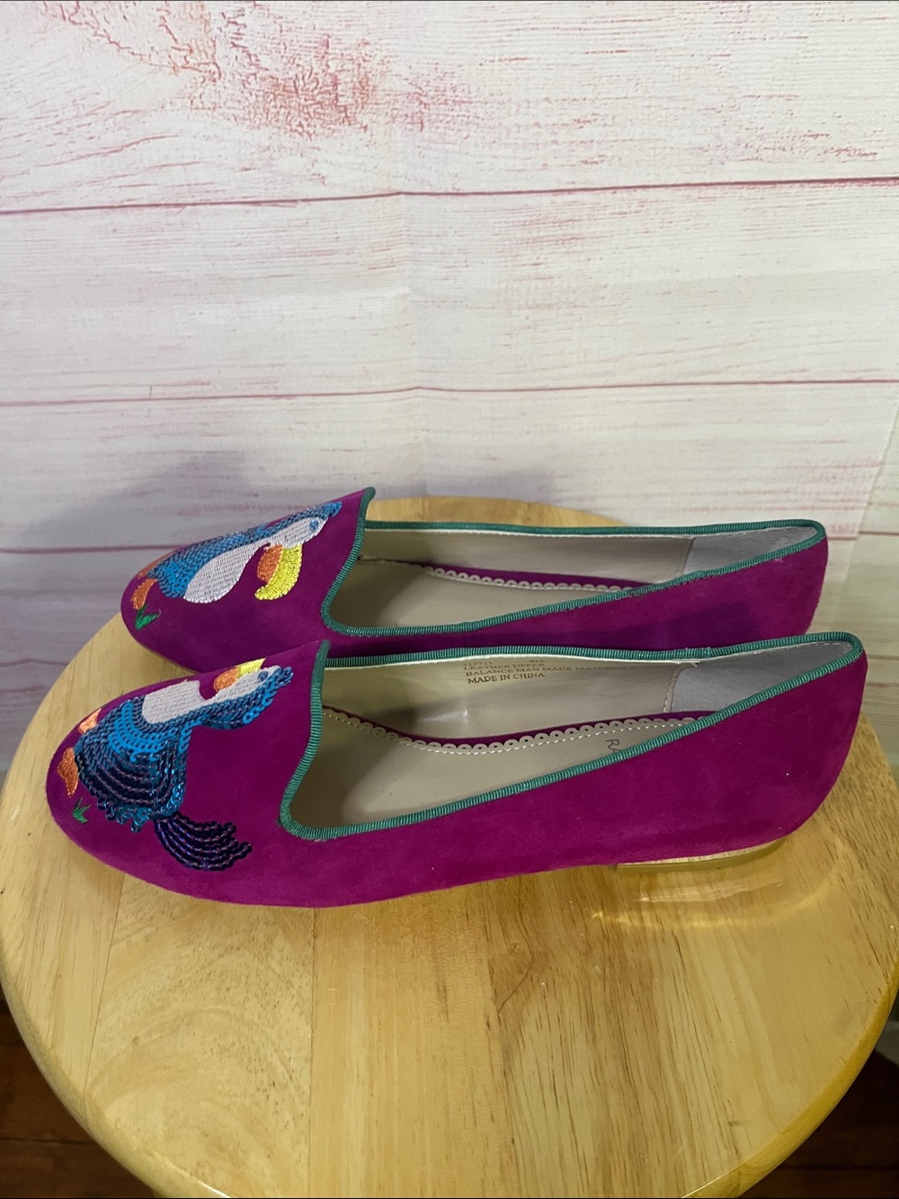 Rara Avis by Iris Apfel dodo bird design fuchsia suede‎ uppers Loafers Size 8